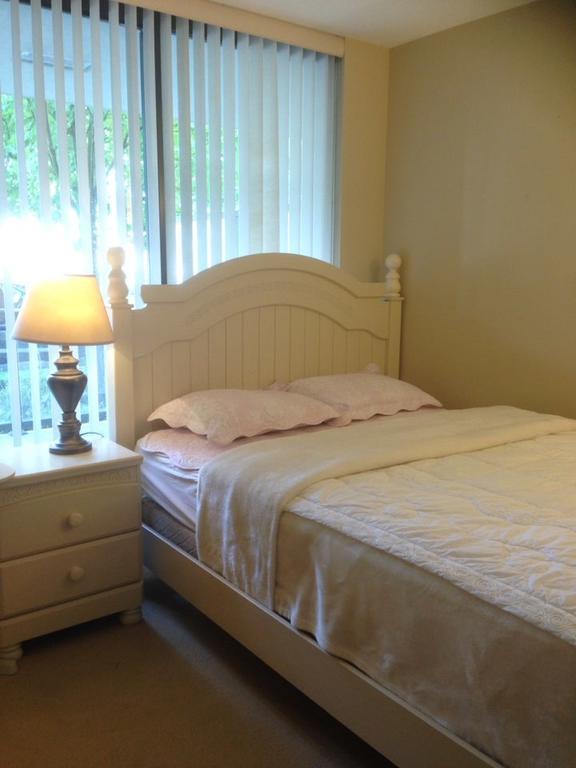 Jj Vancouver Guest House Ричмонд Екстер'єр фото